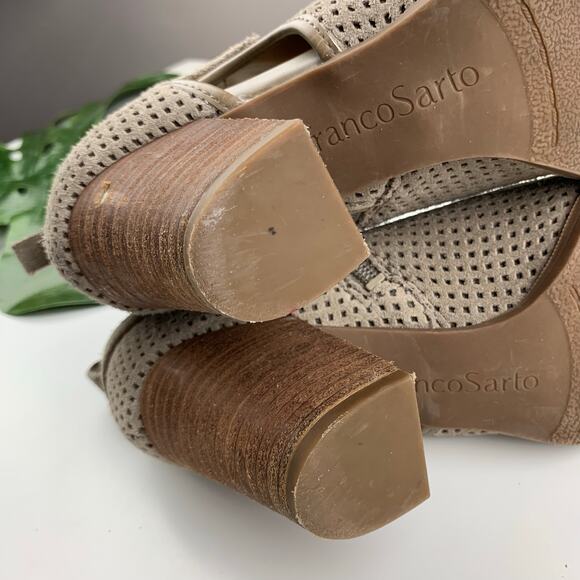 Franco Sarto Dale 2 Booties Ankle Boots Beige Suede Perforated Heeled Women's 7 - Picture 12 of 12